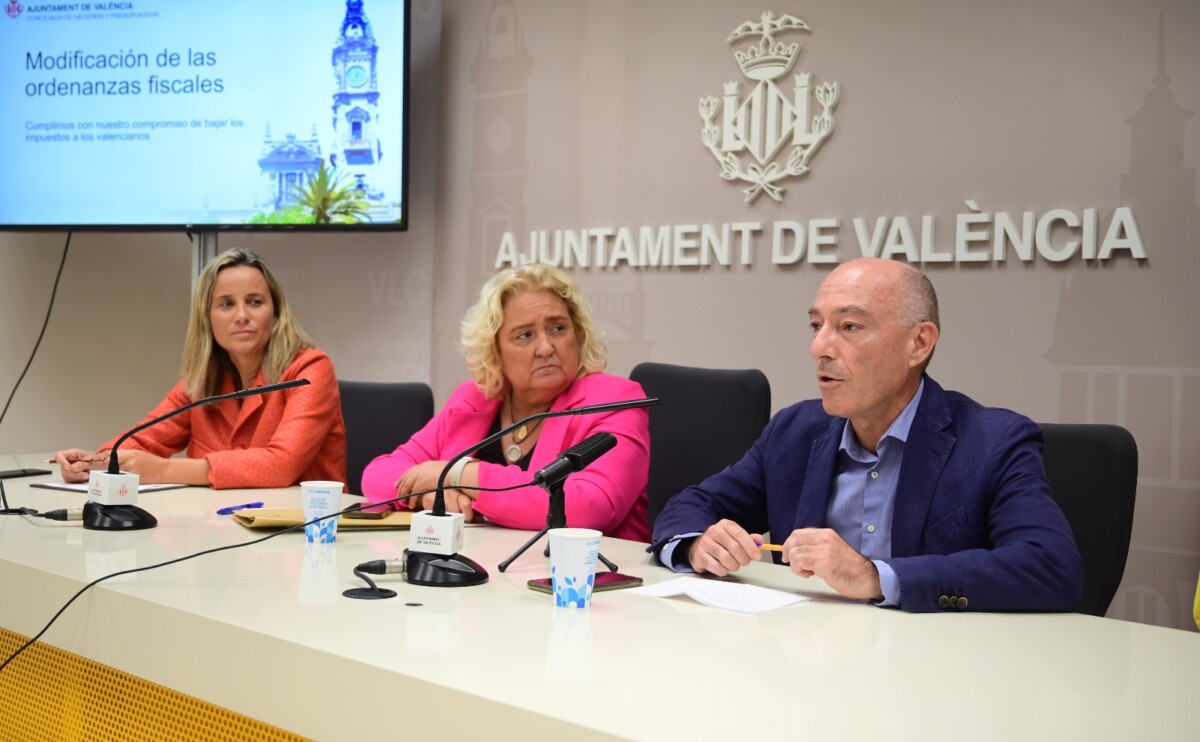 Valencia baja impuestos